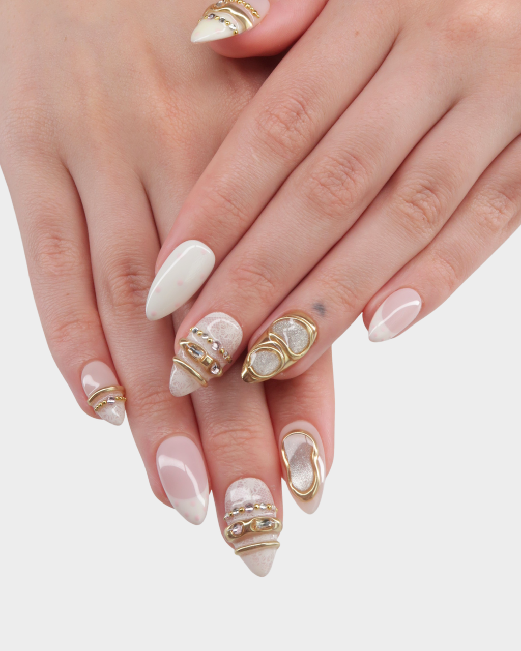 Old Money Girl — Press-On Nails