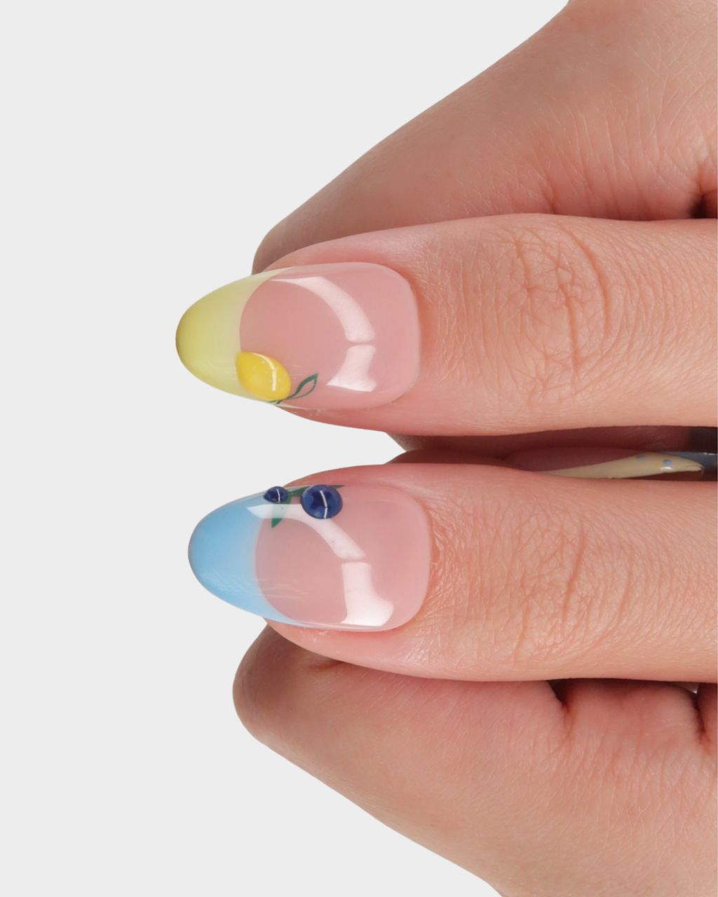 Fruity Party — Press-On Nails