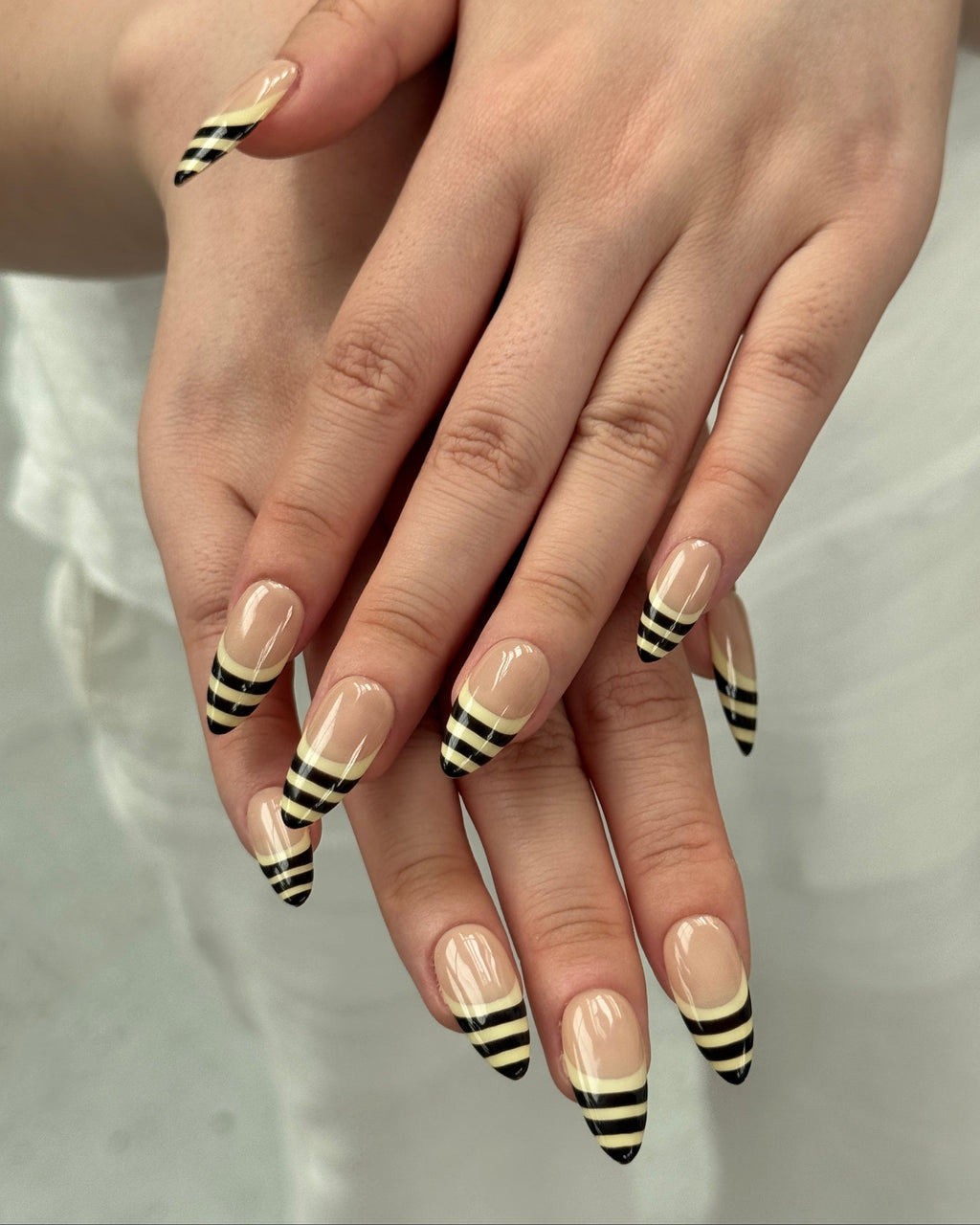 Work Like A Bee — Press-On Nails