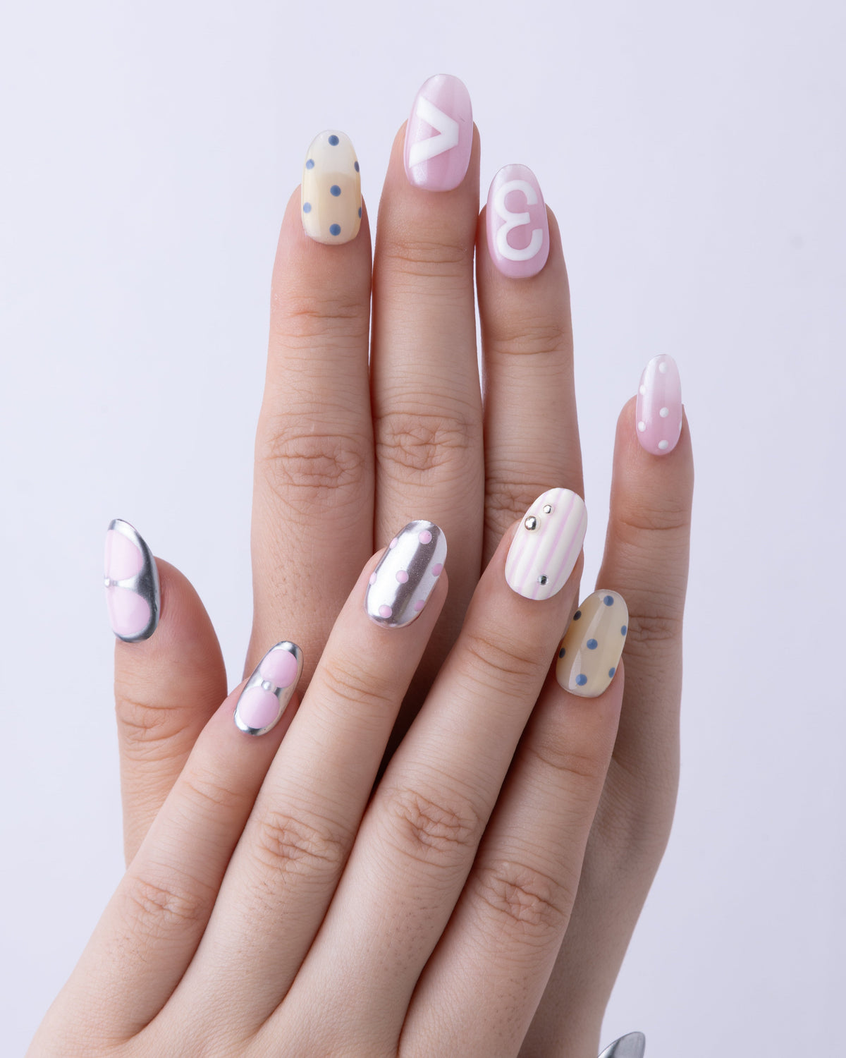 I'm Famous — Press-On Nails