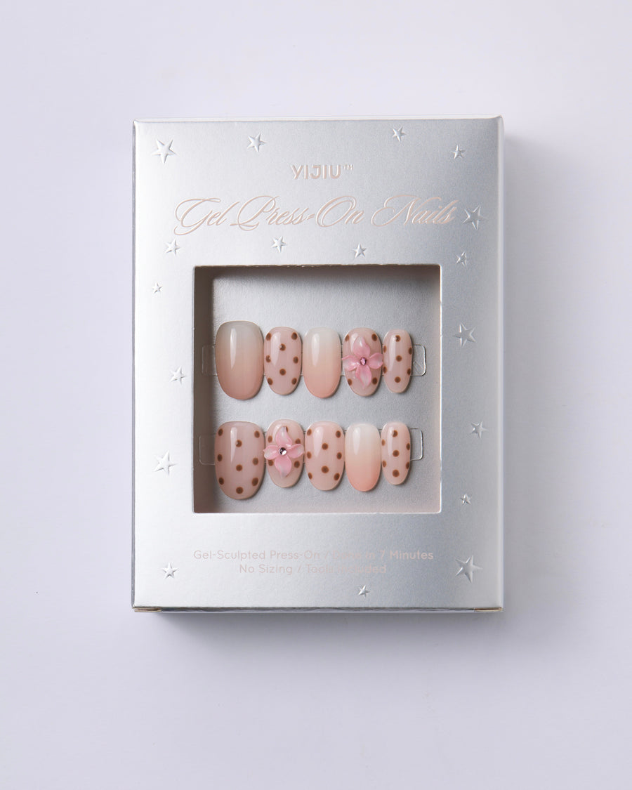 Dreamy Dots — Press-On Nails