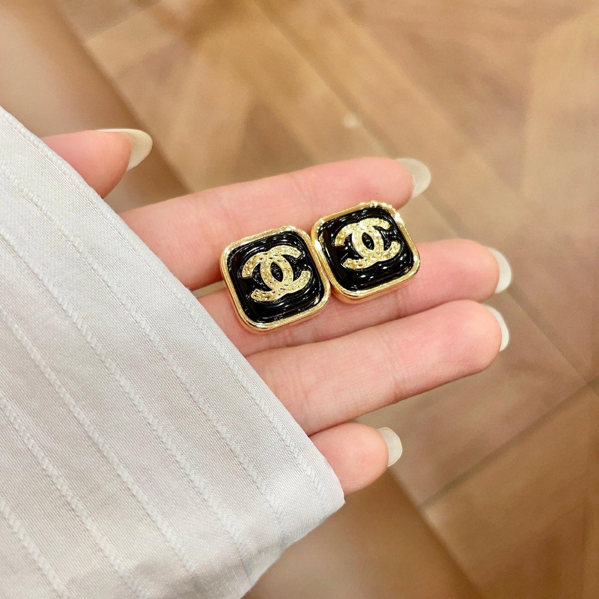 Interlocking Letter Earrings Black Enamel Gold Tone