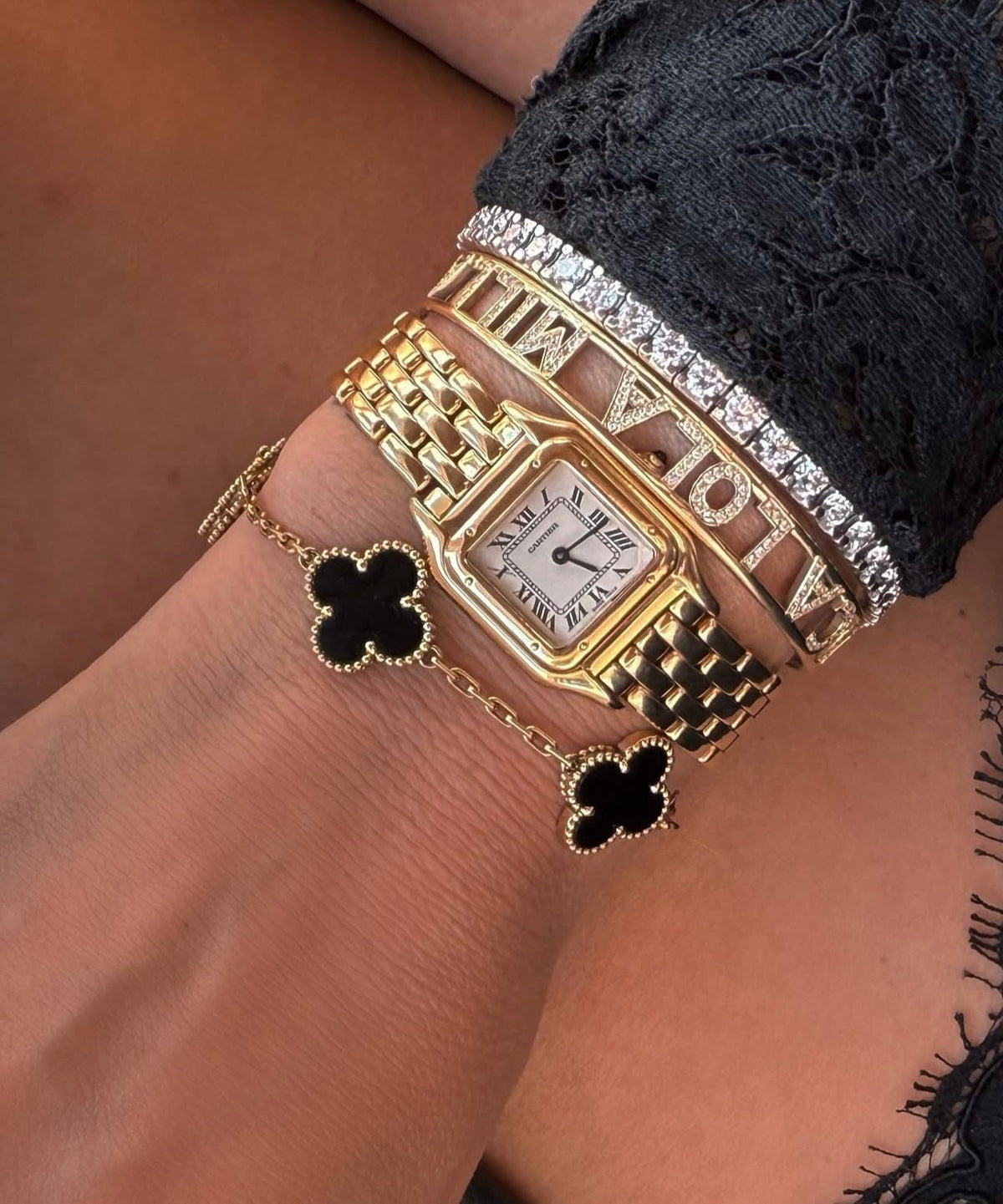 Black Clover Necklace & Bracelet Set