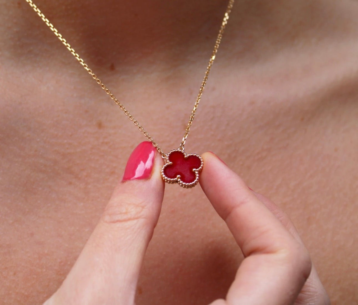 Red Clover Necklace & Bracelet Set