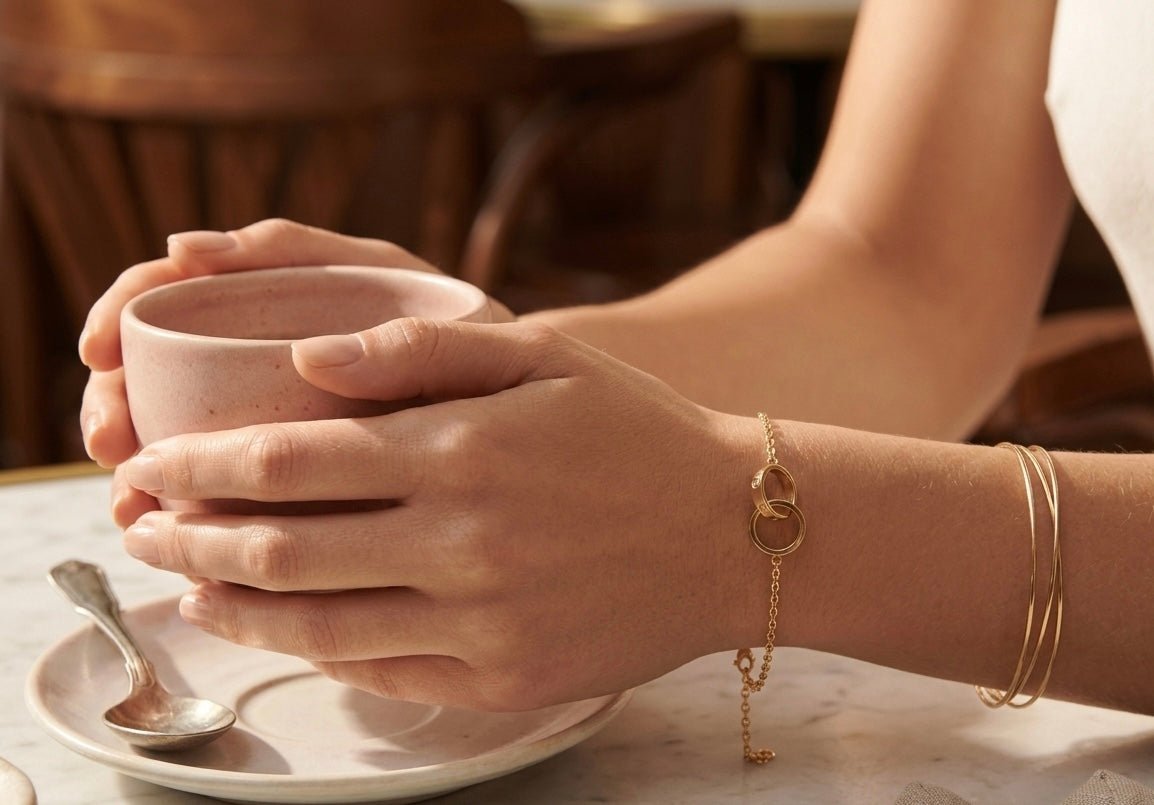 Love Bracelet Gold Tone Ring Interlocking Chain